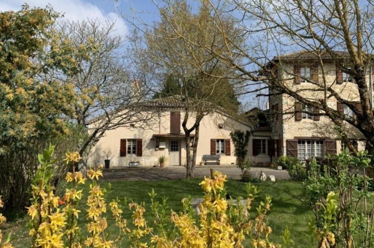 Отель Pey Sud Sistels Экстерьер фото